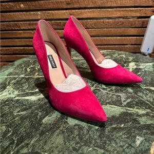 Nine West Pink Heels Elegant Suede Design